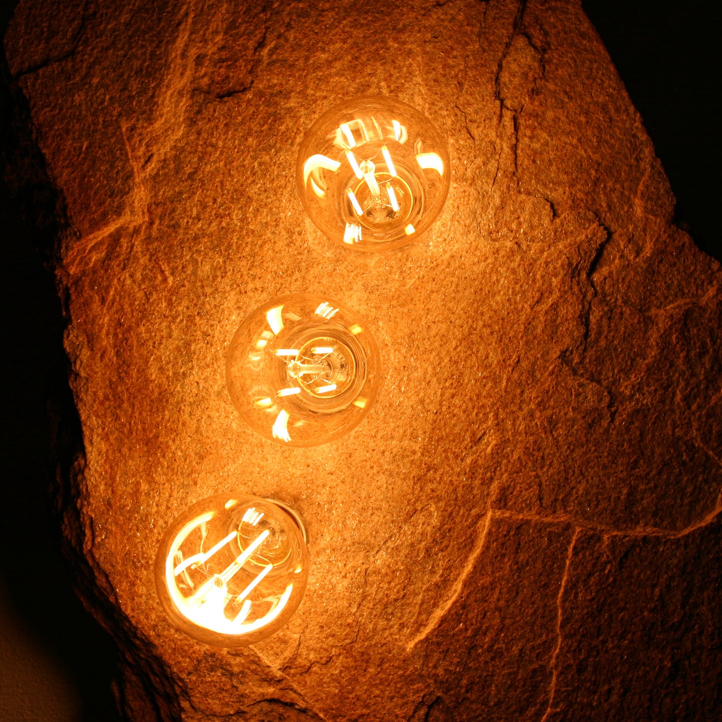 Lichtstück #012 - Große, herrlich zerklüftete Goldgneisplatte