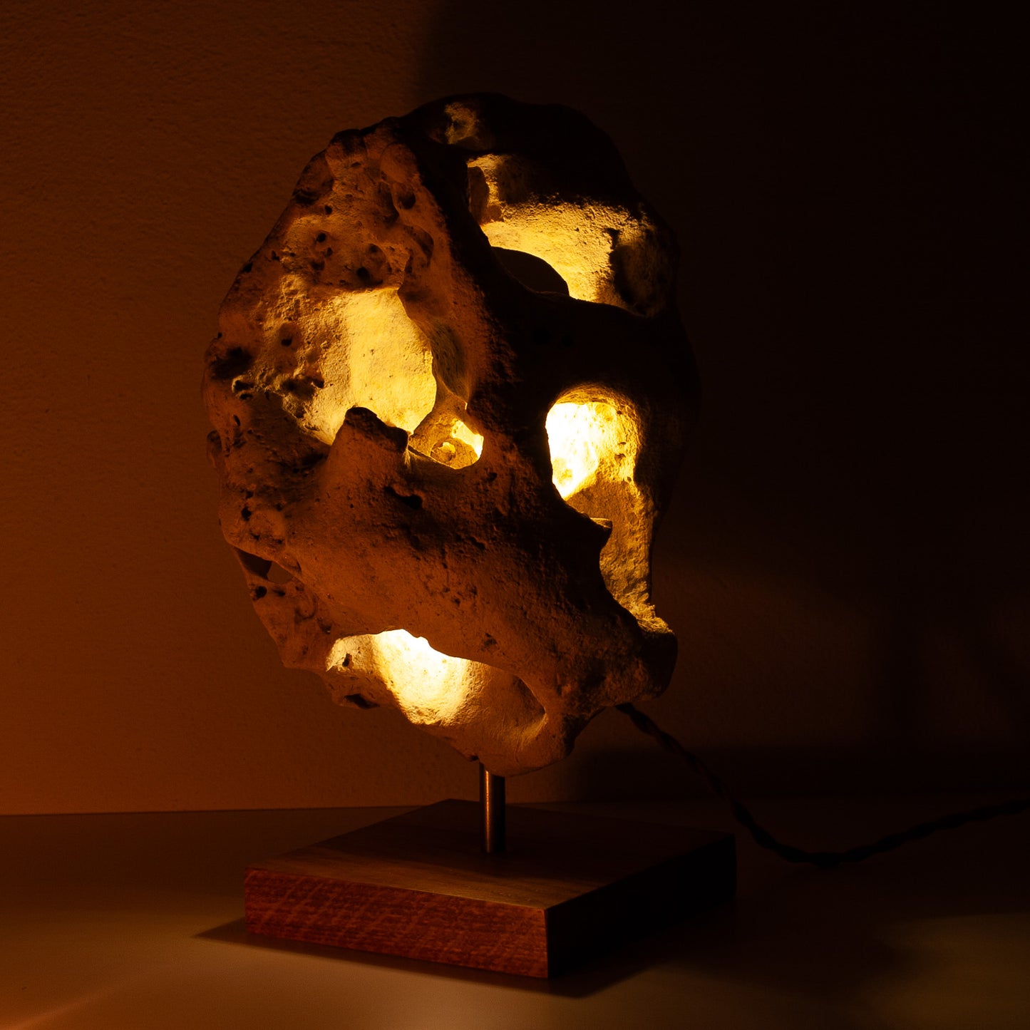 Lichtstück #015 - Herz aus Stein