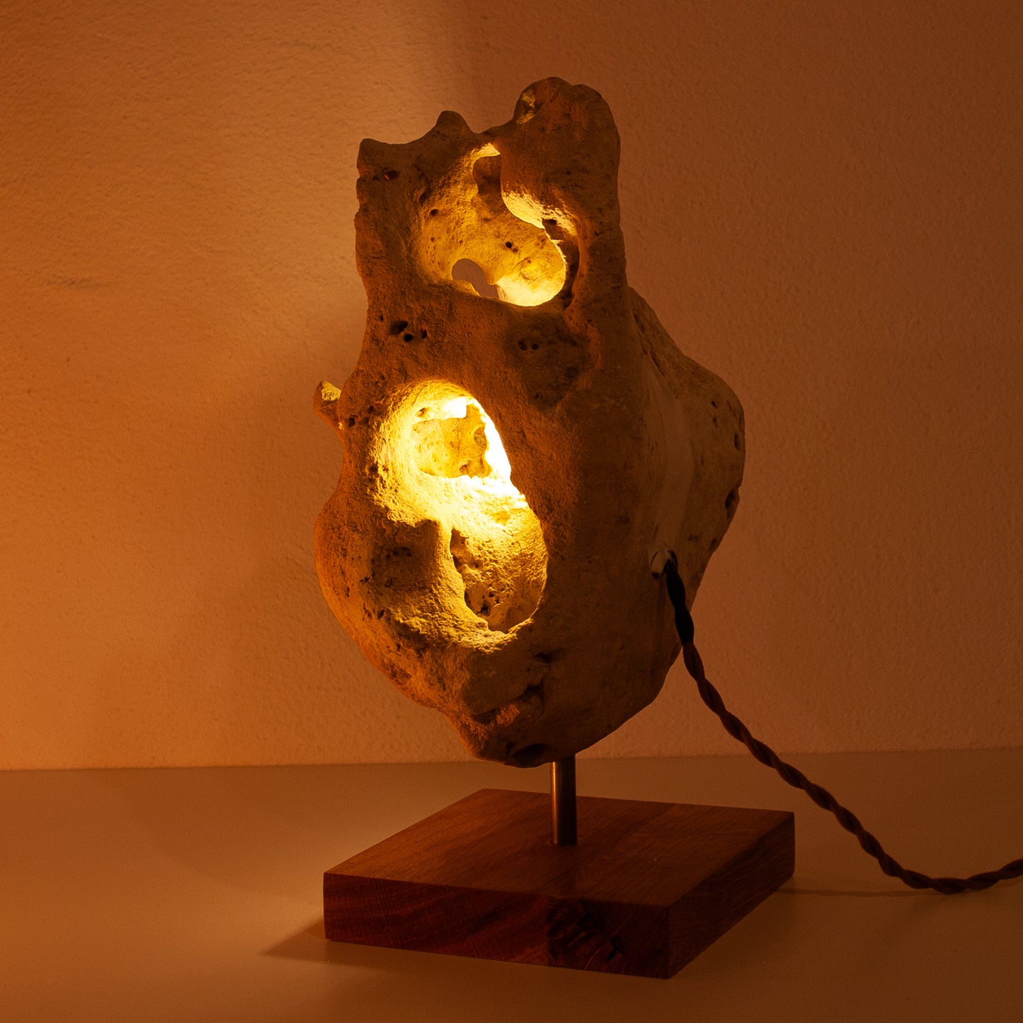 Lichtstück #015 - Herz aus Stein