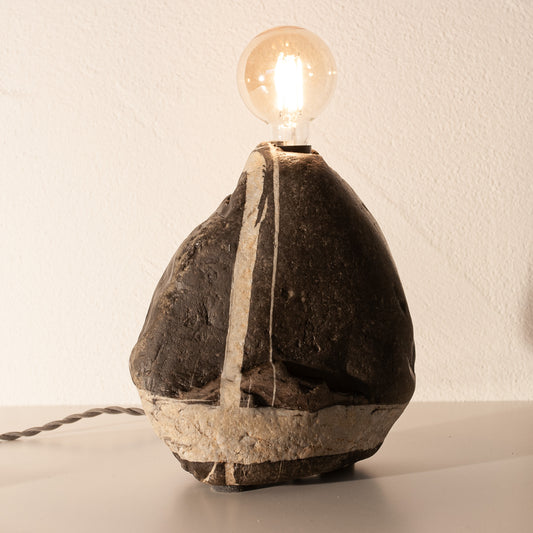 Lichtstück #016 - The Sailboat – ein Segelboot aus Stein